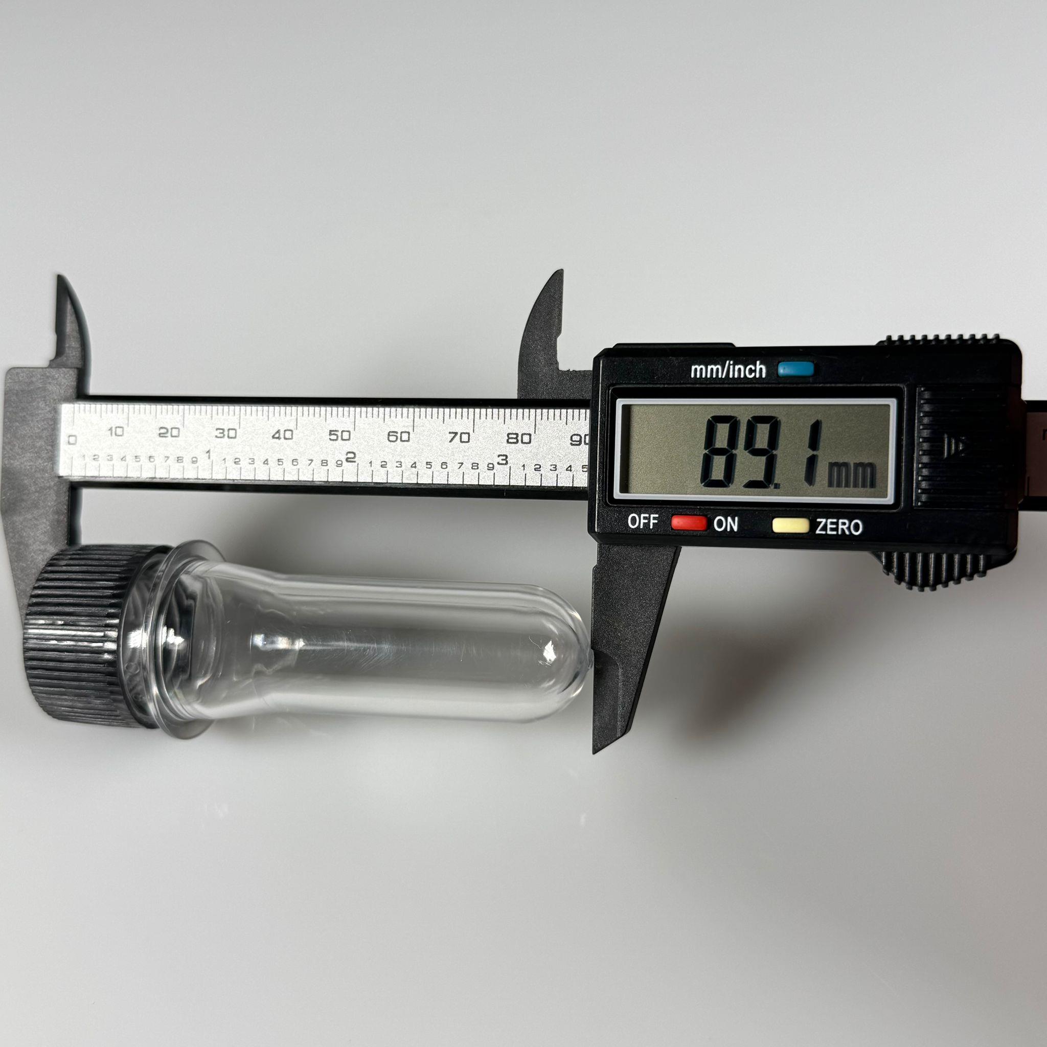 9 CM TÜP - 20 CC UZUN KALIN (20 GR) PET ŞİŞE  - SİYAH PLASTİK KAPAKLI  - BAHARAT, DENEY TÜPÜ, AYAKKABI BAĞCIĞI VB İÇİN PLASTİK TÜP