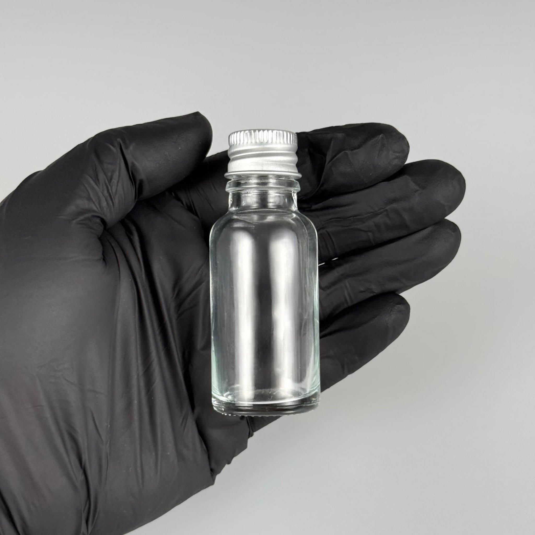 20 CC ŞEFFAF CAM ŞİŞE + KÖPÜK CONTALI GÜMÜŞ ALÜMİNYUM METAL KAPAKLI + DAMLALIKLI KOLONYA TIPALI TAKIM - 20 ML ŞEFFAF CAM ŞİŞE