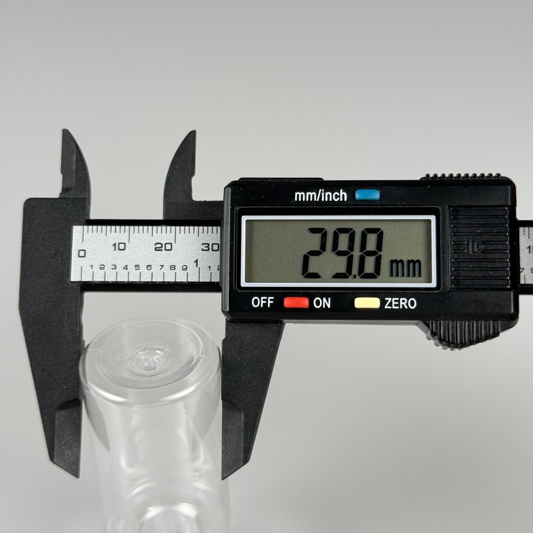30 CC SİLİNDİR KISA MODEL PET ŞİŞE - KÖPÜK CONTALI SİYAH ALÜMİNYUM METAL KAPAKLI + DAMLALIKLI KOLONYA TIPALII TAKIM - 30 ML ŞEFFAF PET ŞİŞE