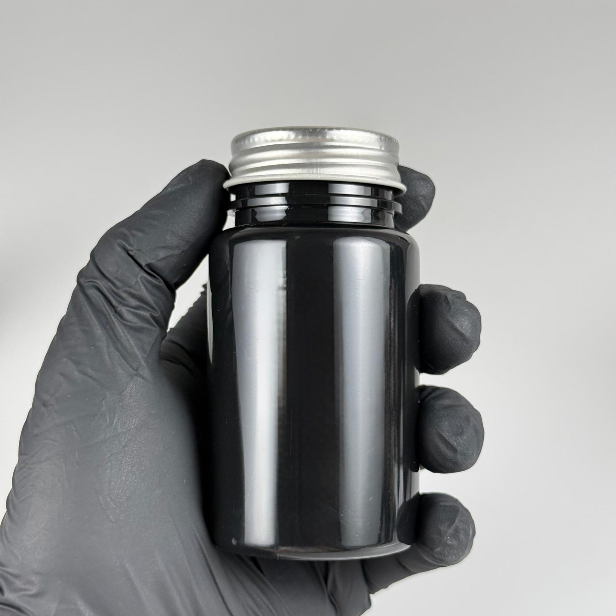 100 CC SİYAH PET PUDRA ŞİŞESİ + GÜMÜŞ METAL KAPAKLI + PUDRA TIPALI TAKIM - 100 ML PUDRA KUTUSU, EKO TUZLUK