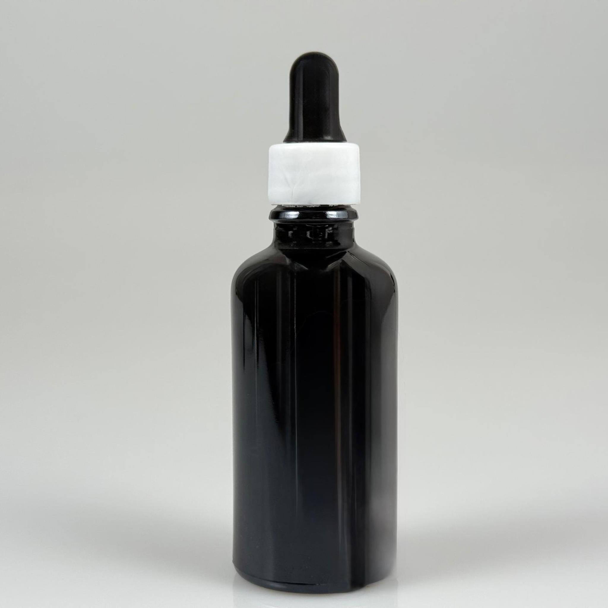 50 CC PARLAK SİYAH CAM DAMLALIKLI ŞİŞE - SİYAH EMZİK + BEYAZ DÜZ KAPAK + CAM PİPET TAKIM - 50 ML PARLAK SİYAH DAMLALIKLI ŞİŞE SETİ