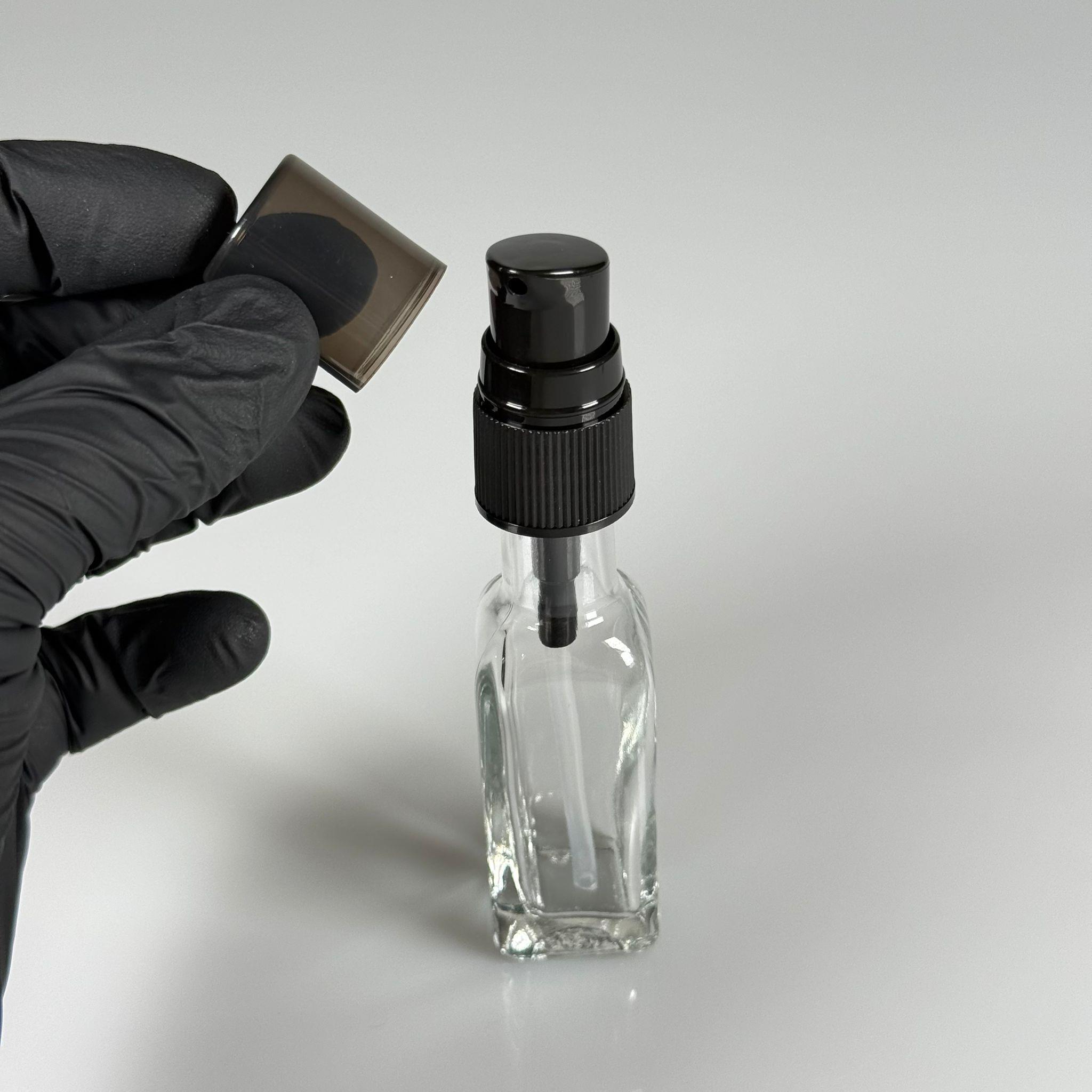 20 CC MARASKA KÖŞELİ YAĞ VE LOSYON POMPALI CAM ŞİŞE  - 20 ml kare cam şişe siyah pompalı