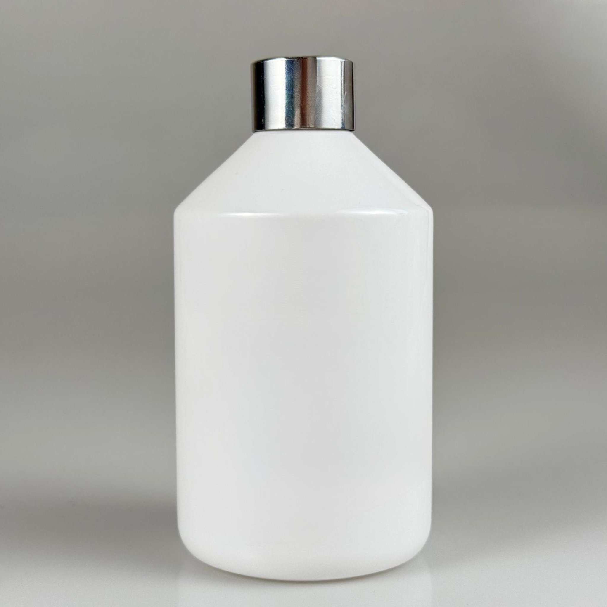 500 CC BEYAZ PET ŞİŞE + ALÜMİNYUM KAPLAMALI GÜMÜŞ KAPAKLI TAKIM - 500 ML PET ŞİŞE
