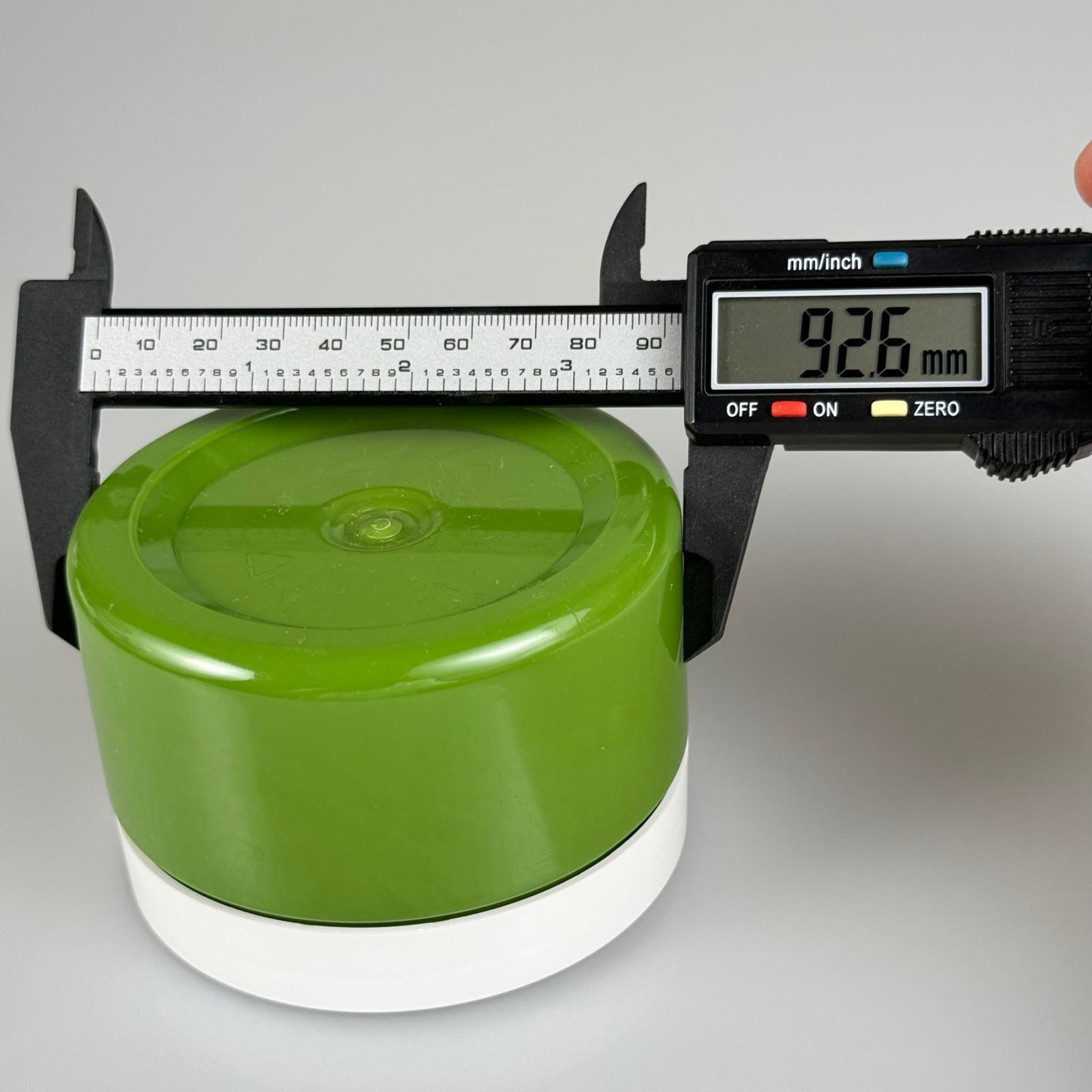250 CC YEŞİL PET KAVANOZ + BEYAZ KAPAK + KENDİNDEN YAPIŞKANLI KÖPÜK CONTA - 250 ML GENİŞ KREM KAVANOZU