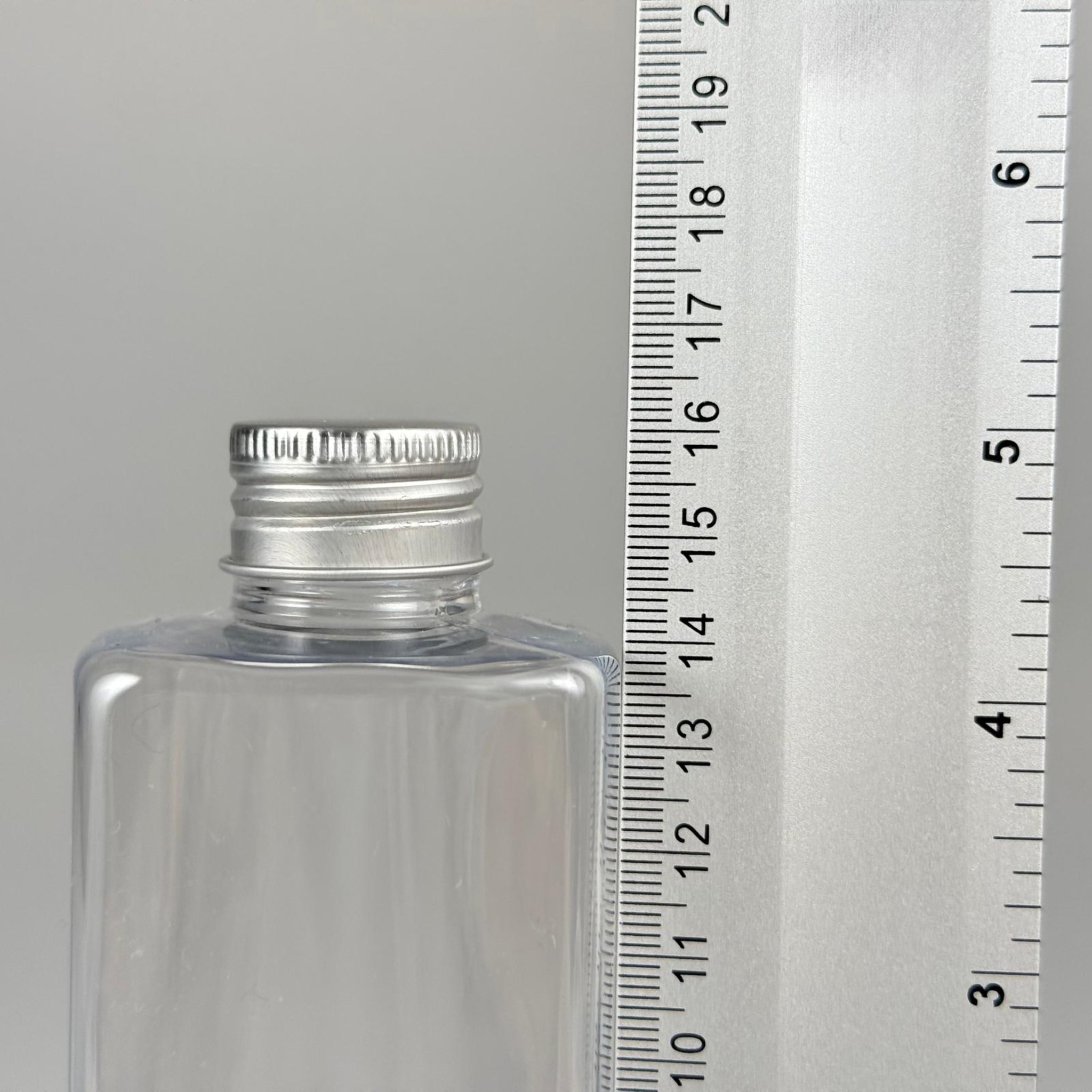 300 CC KARE PET ŞİŞE (31 GR - 24 AĞIZ) + KÖPÜK CONTALI GÜMÜŞ METAL ALÜMİNYUM KAPAK TAKIM - 300 ML KAPAKLI PLASTİK ŞİŞELER