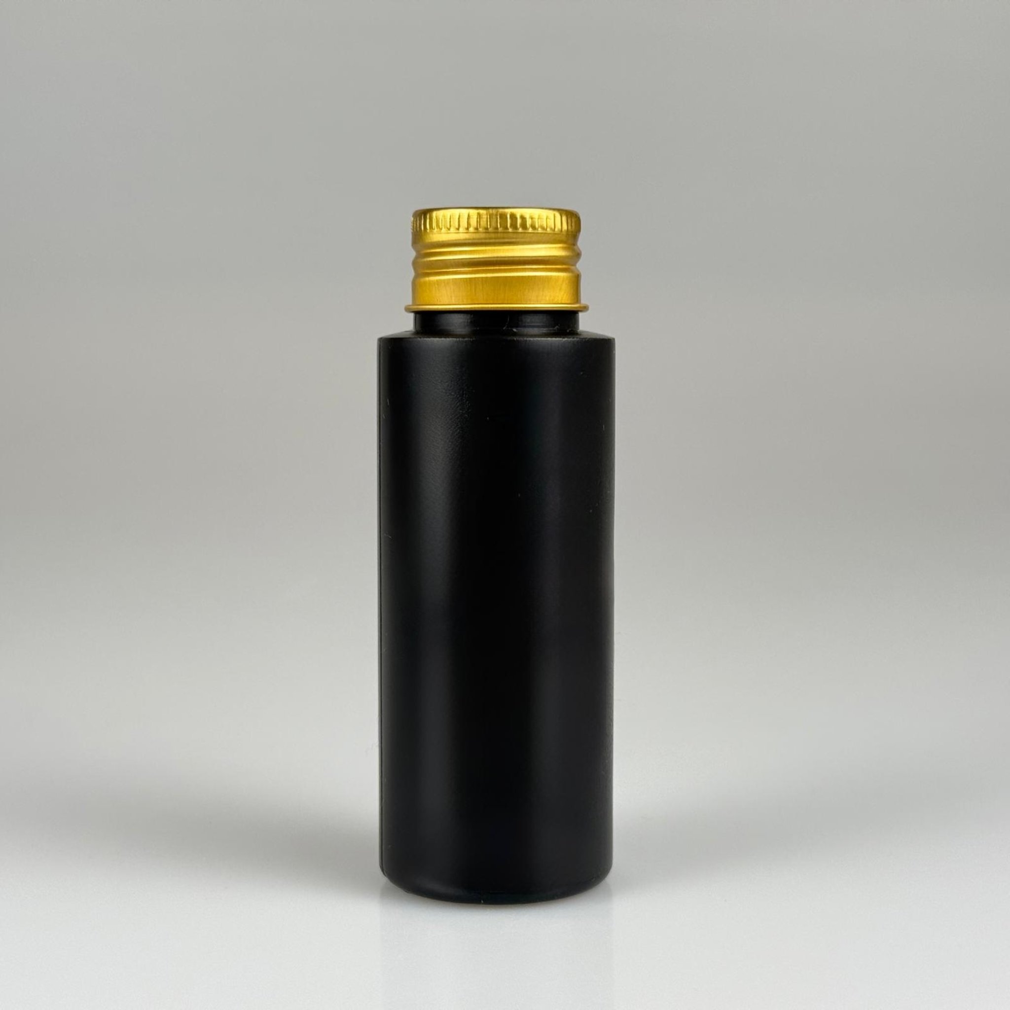 50 CC SİYAH POLİETİLEN PLASTİK ASETON ŞİŞESİ ( 24 AĞIZ ) + KÖPÜK CONTALI GOLD METAL ALÜMİNYUM KAPAK TAKIM - 50 ML KAPAKLI SİYAH PLASTİK ŞİŞELER