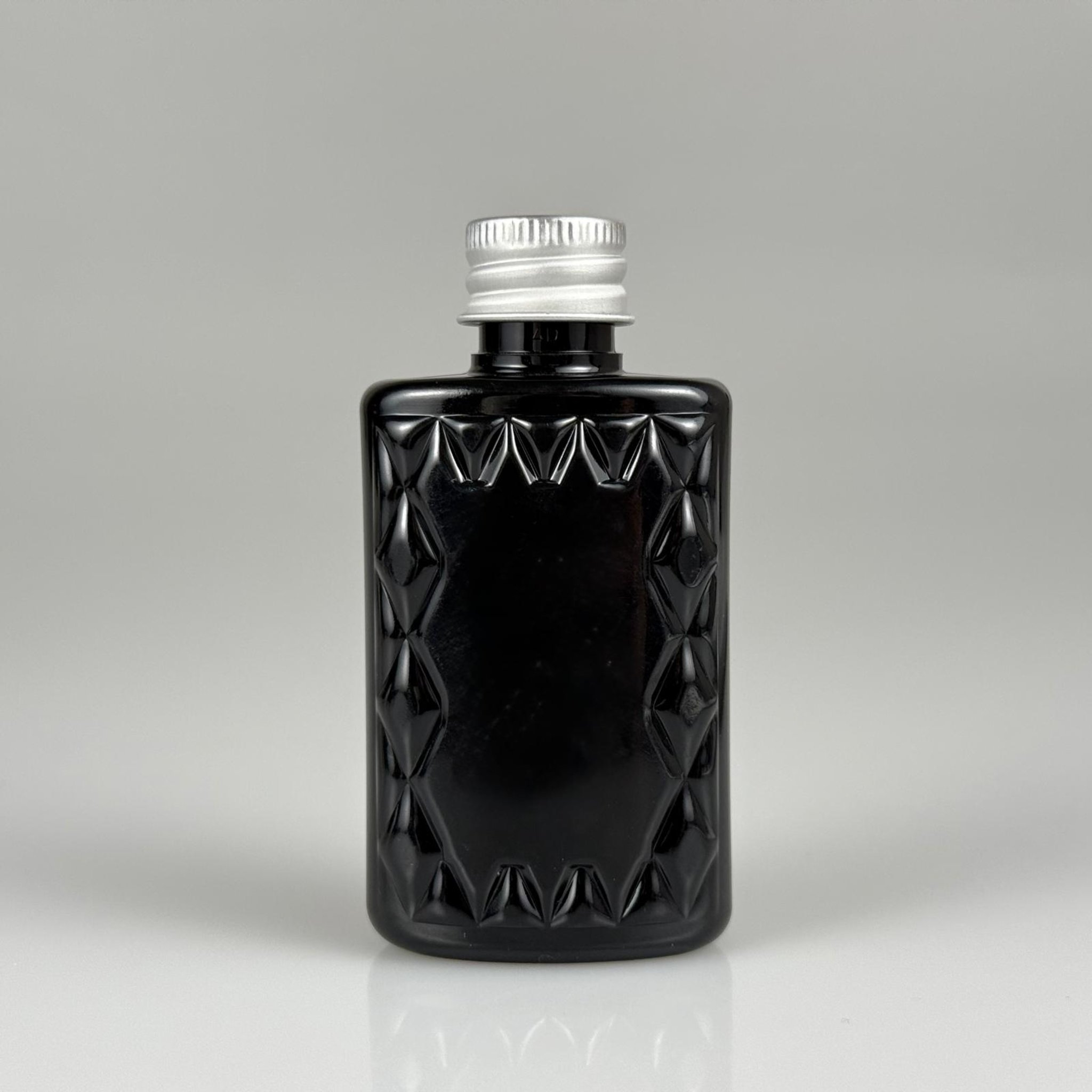 50 CC KÖŞELİ BEYAZ PET ŞİŞE + KÖPÜK CONTALI GÜMÜŞ ALÜMİNYUM METAL KAPAKLI TAKIM - 50  ML PET ŞİŞE