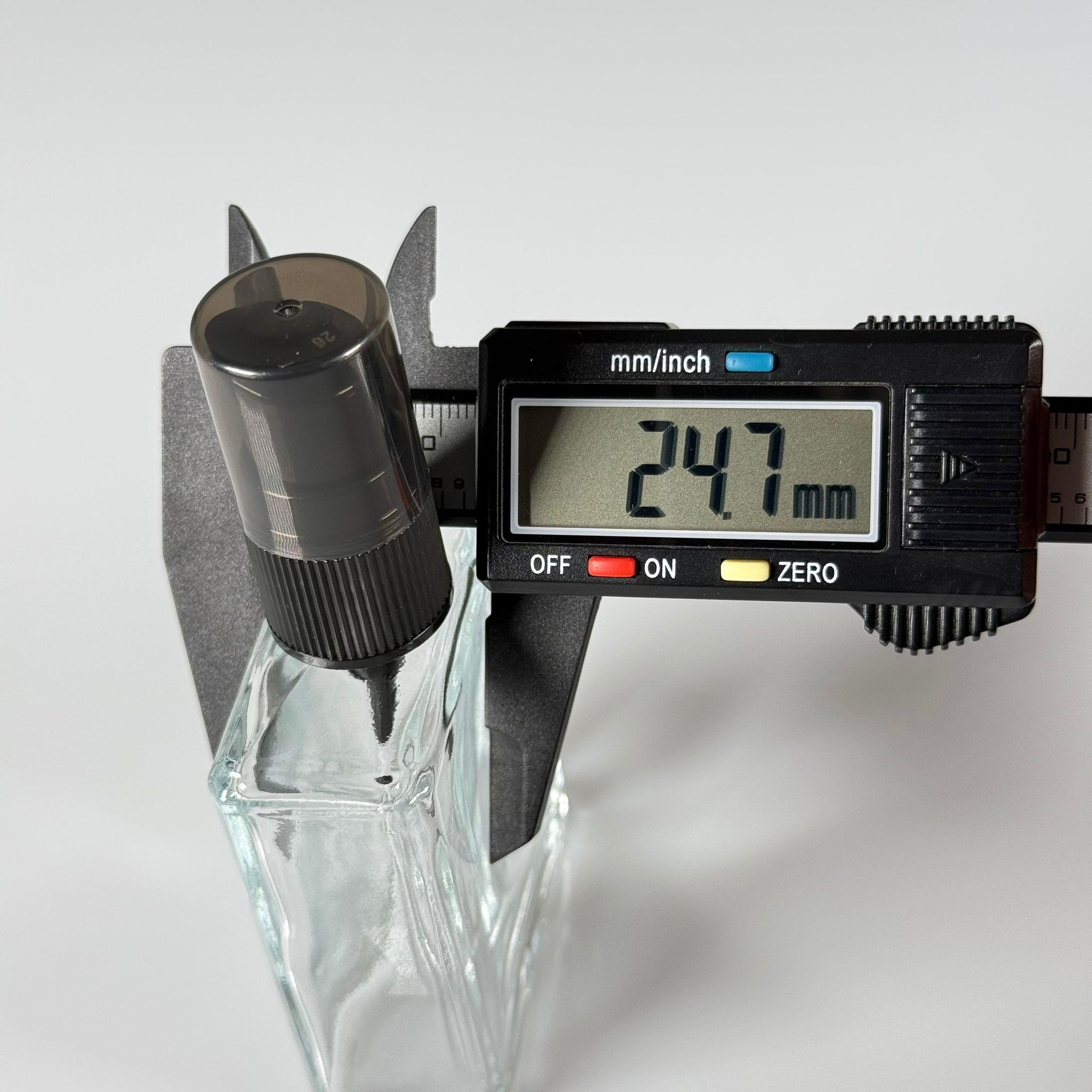 40 CC KÖŞELİ DİKDÖRTGEN KISA MODEL CAM ŞİŞE - SİYAH LOSYON POMPALI - 40 ML PRESTİJLİ ŞİŞE