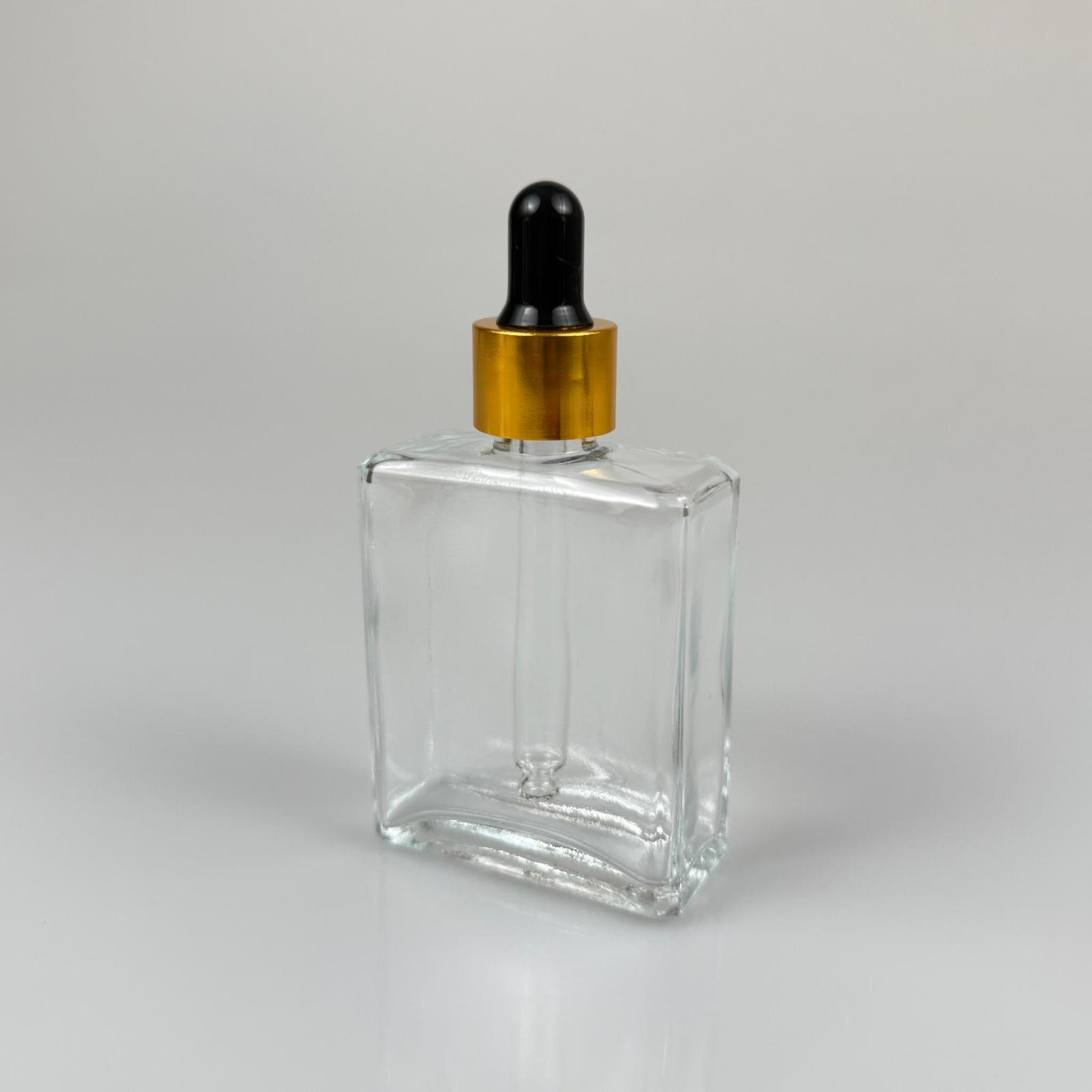 40 CC YASSI DİKDÖRTGEN KÖŞELİ KISA PRESTİJLİ CAM DAMLALIKLI ŞİŞE - SİYAH EMZİK - GOLD METALİK KAPAK - 40 ML CAM DAMLALIKLI ŞİŞE - DAMLALIKLI BOŞ ŞİŞE