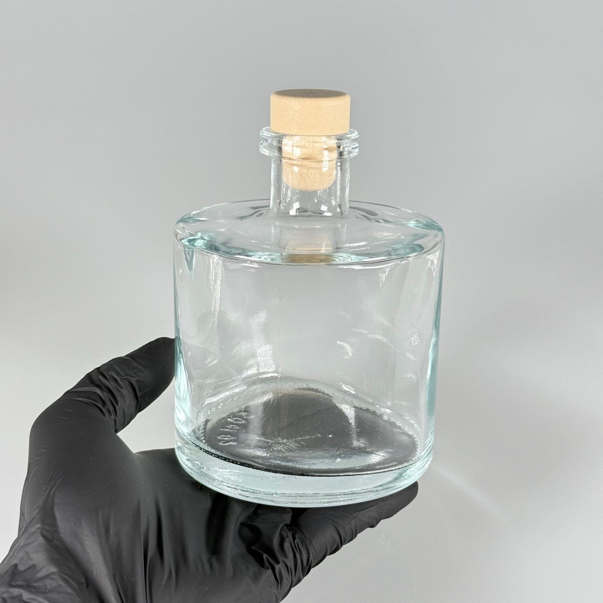 500 CC LÜKS SİLİNDİR CAM ŞİŞE + AHŞAP GÖRÜNÜMLÜ SENTETİK MANTAR TIPA - 500 ML TIPALI CAM ŞİŞE, DİFFUSER ŞİŞE, LÜX ESANS ŞİŞE