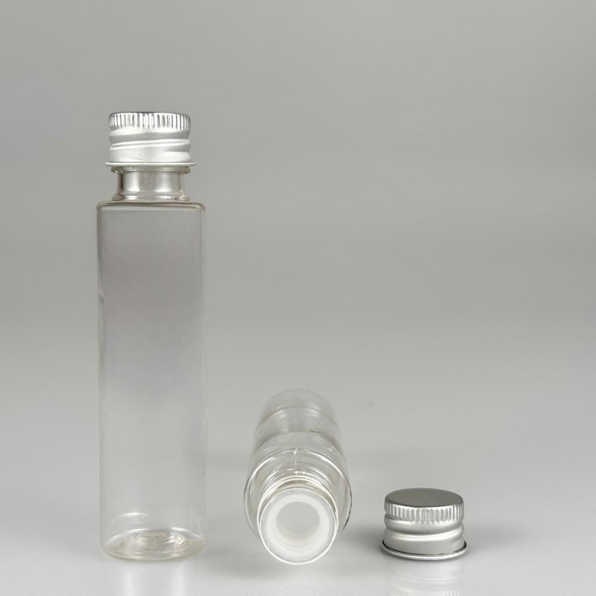35 CC PET ŞİŞE - KÖPÜK CONTALI GÜMÜŞ ALÜMİNYUM METAL KAPAKLI + KÖR TIPALI TAKIM - 35 ML ŞEFFAF PET ŞİŞE
