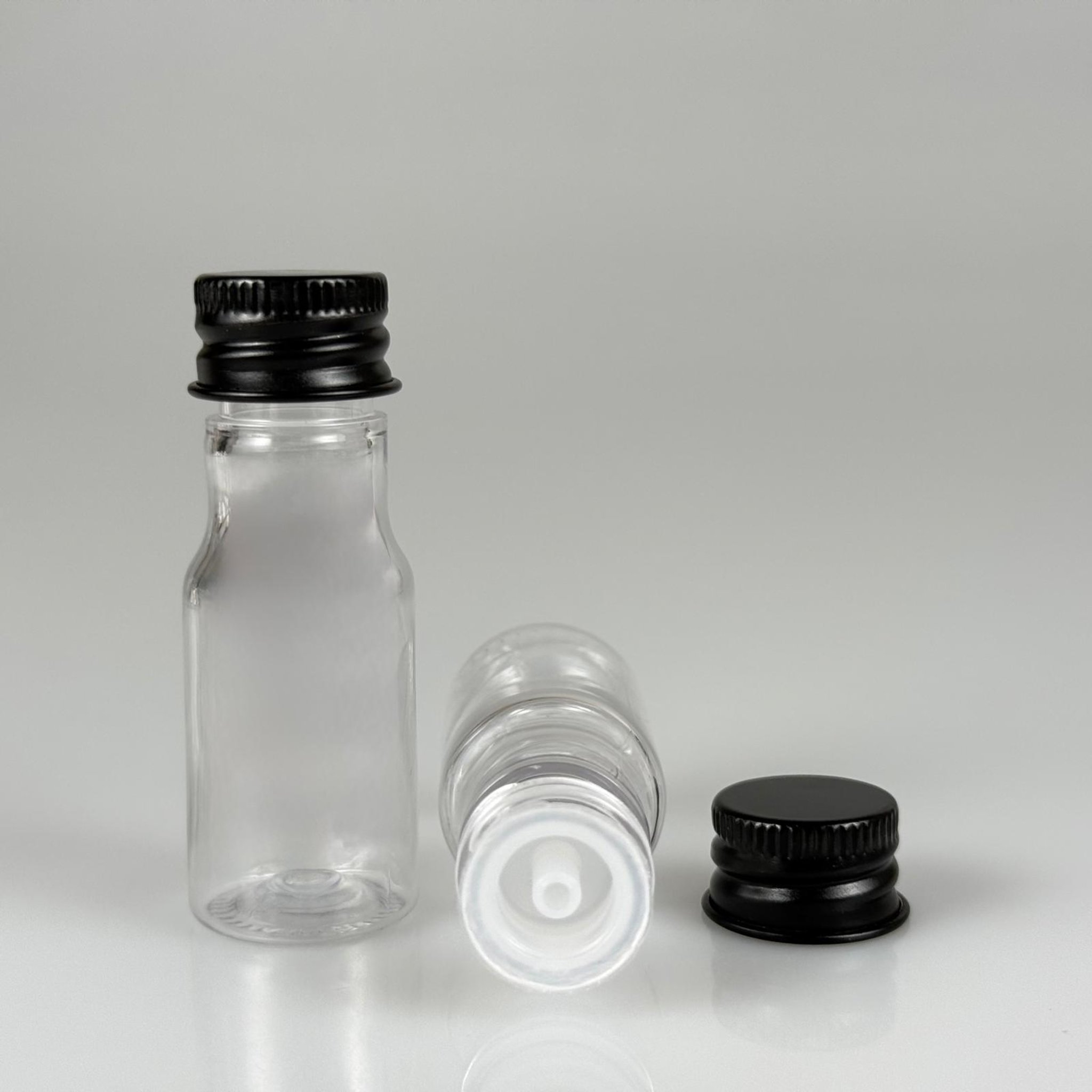 10 CC ŞEFFAF PET ŞİŞE + KÖPÜK CONTALI SİYAH ALÜMİNYUM METAL KAPAKLI + DAMLALIKLI KOLONYA TIPALI TAKIM - 10 ML PLASTİK ŞİŞE (SİLME 15 CC)