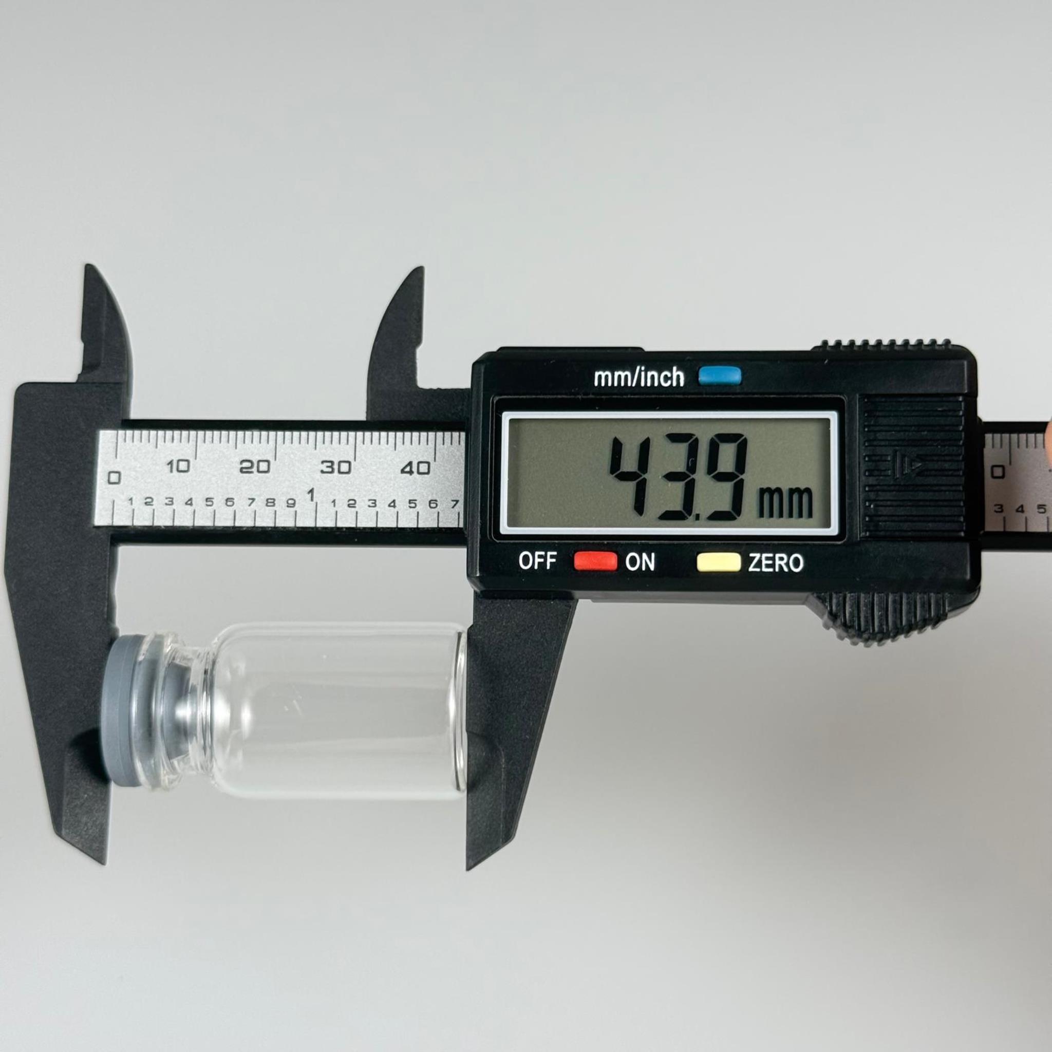 22x40 MM İNCE BOROSİLİKAT FLAKON CAM ŞİŞE 8 ML + BUTİL KAUÇUK TIPA 20 MM - ŞEFFAF CAM İLAÇ, ECZA, PENİSİLİN, MEDİKAL, LABORATUVAR, FARMASÖTİK ŞİŞELERİ