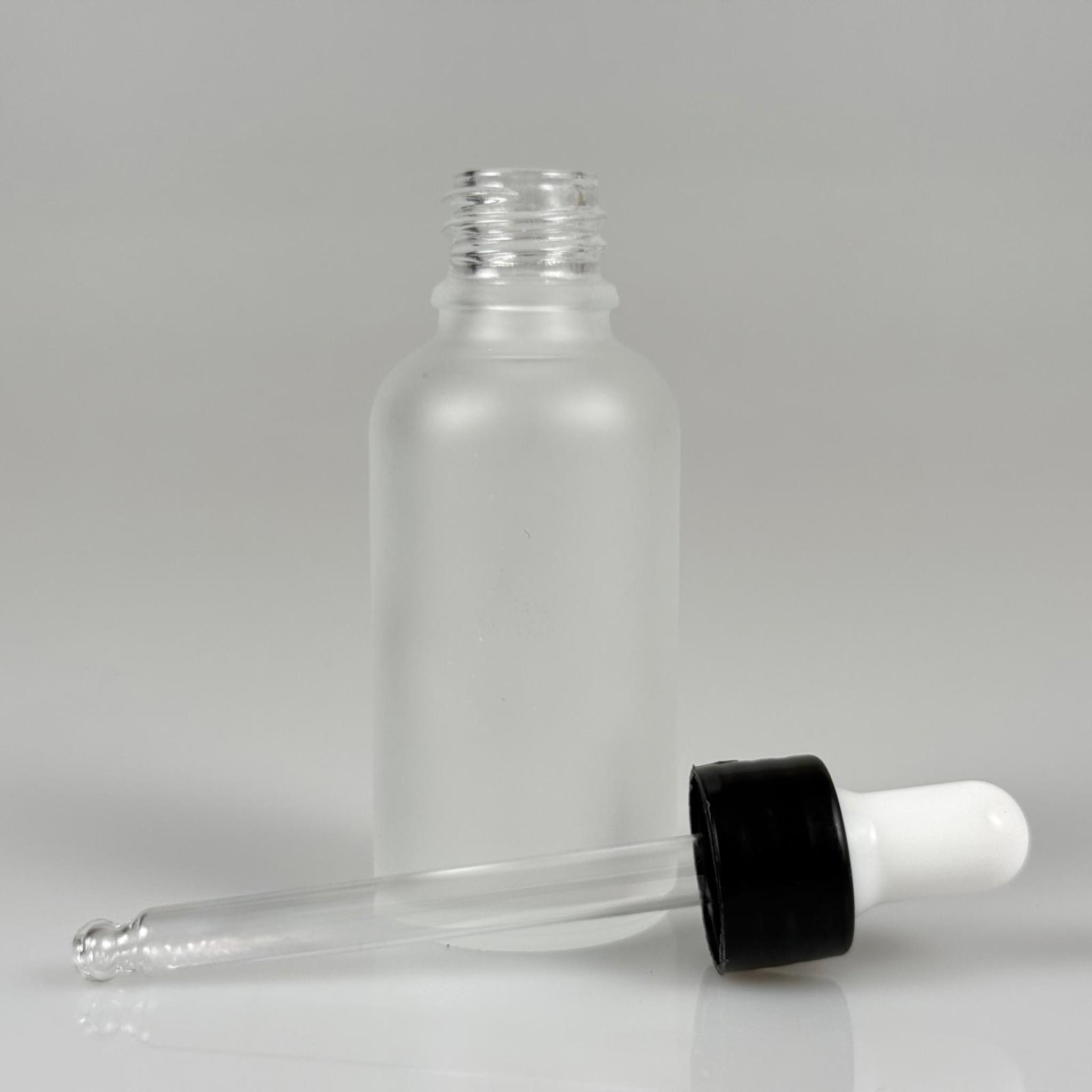 30 CC BUZLU CAM DAMLALIKLI ŞİŞE - BEYAZ EMZİK + SİYAH DÜZ KAPAK + CAM PİPET TAKIM - 30 ML BUZLU CAM DAMLALIKLI ŞİŞE SETİ