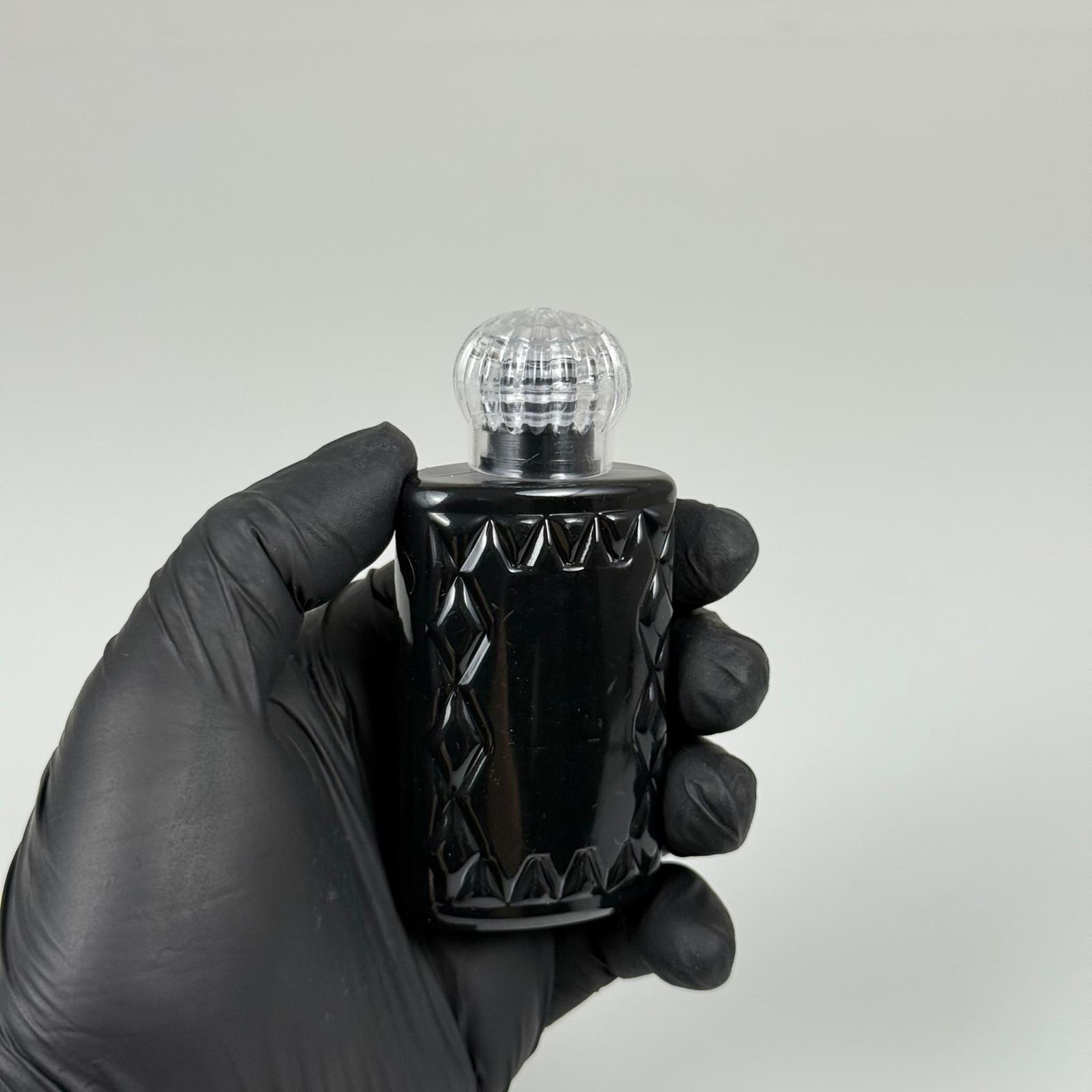 50 CC SİYAH PLASTİK KOLONYA ŞİŞESİ - KRİSTAL KAPAKLI TIPALI - 50 ML YASSI PET DESENLİ KOLONYA ŞİŞESİ
