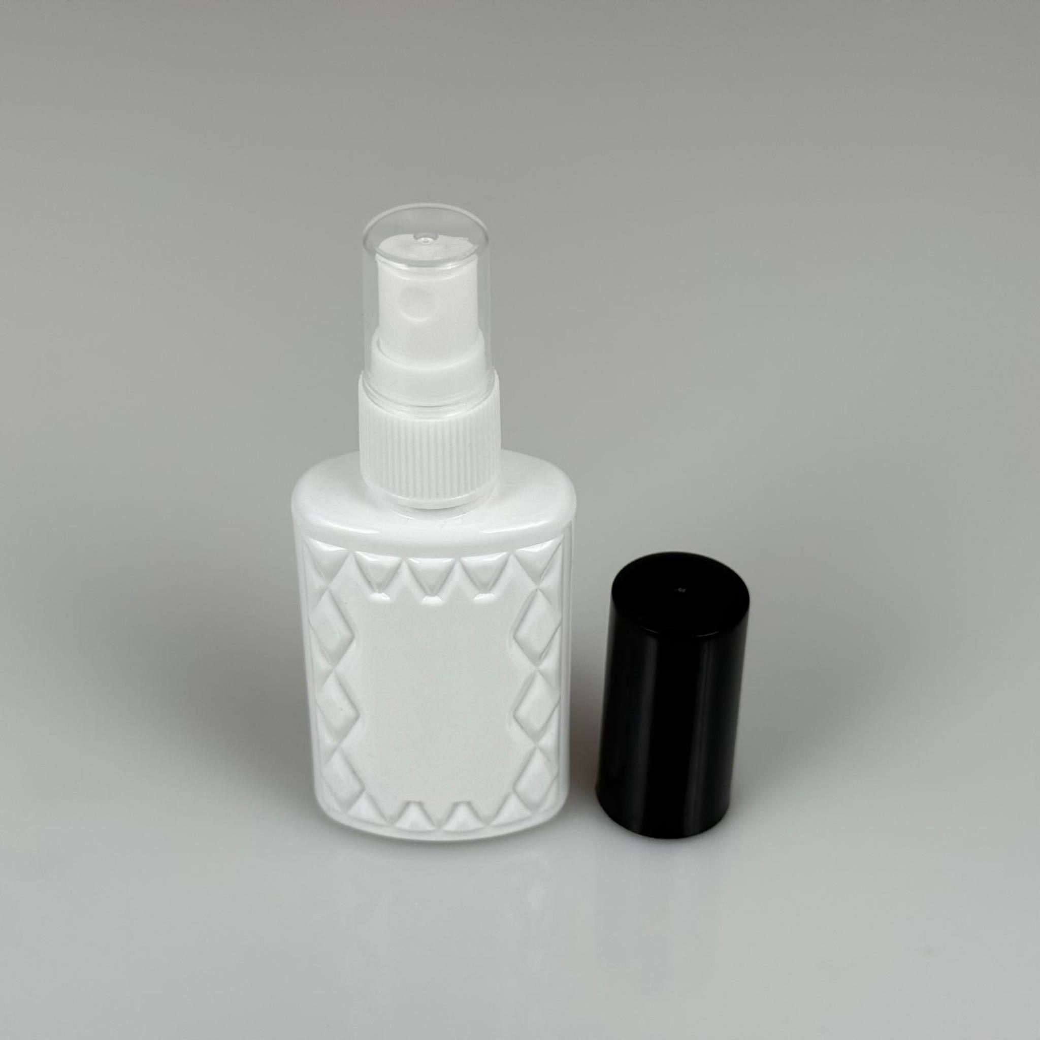50 CC BEYAZ PET KÖŞELİ PARFÜM ŞİŞESİ - BEYAZ SPREYLİ - SİYAH KORUMA KAPAKLI - 50 ML PLASTİK PARFÜM - KOLONYA ŞİŞESİ