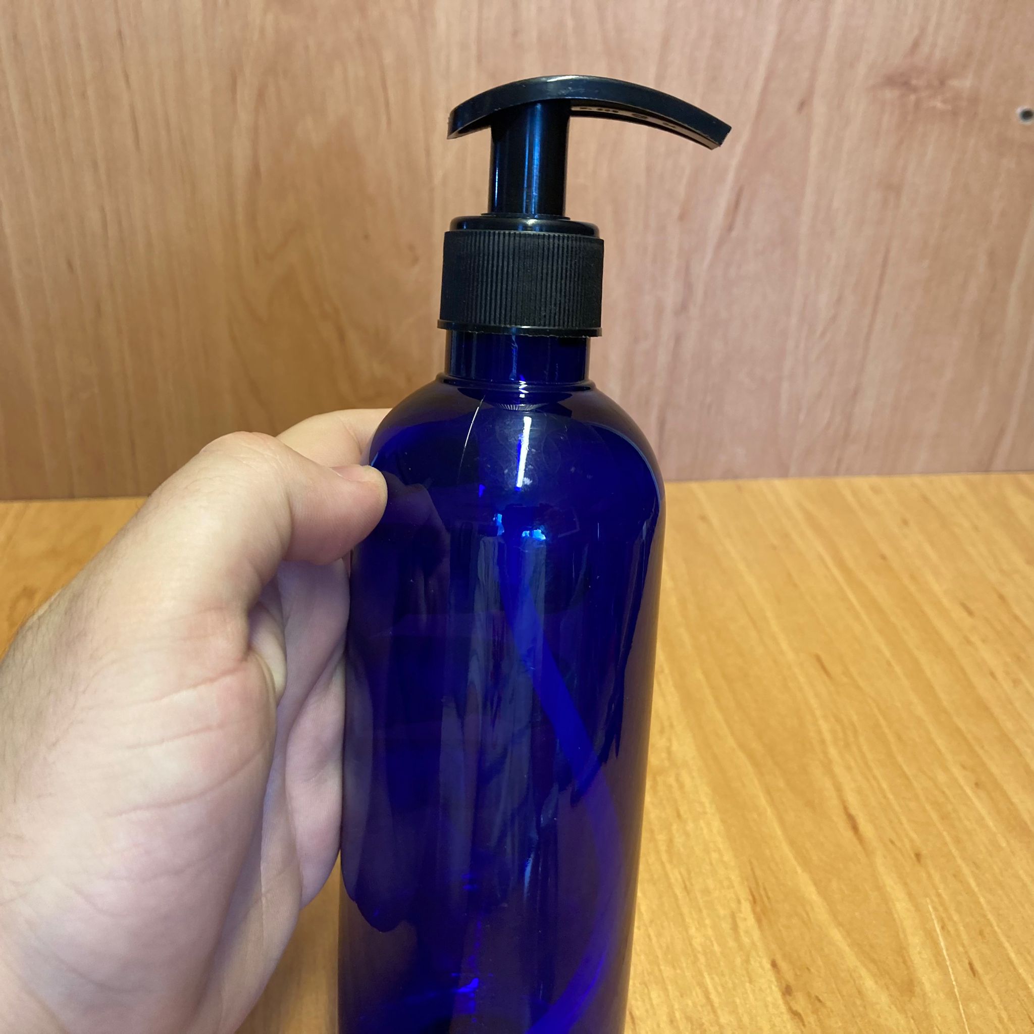 400 CC MAVİ PLASTİK ŞİŞE - SİYAH POMPALI - 400 ML MAVİ BOŞ PLASTİK ŞİŞE