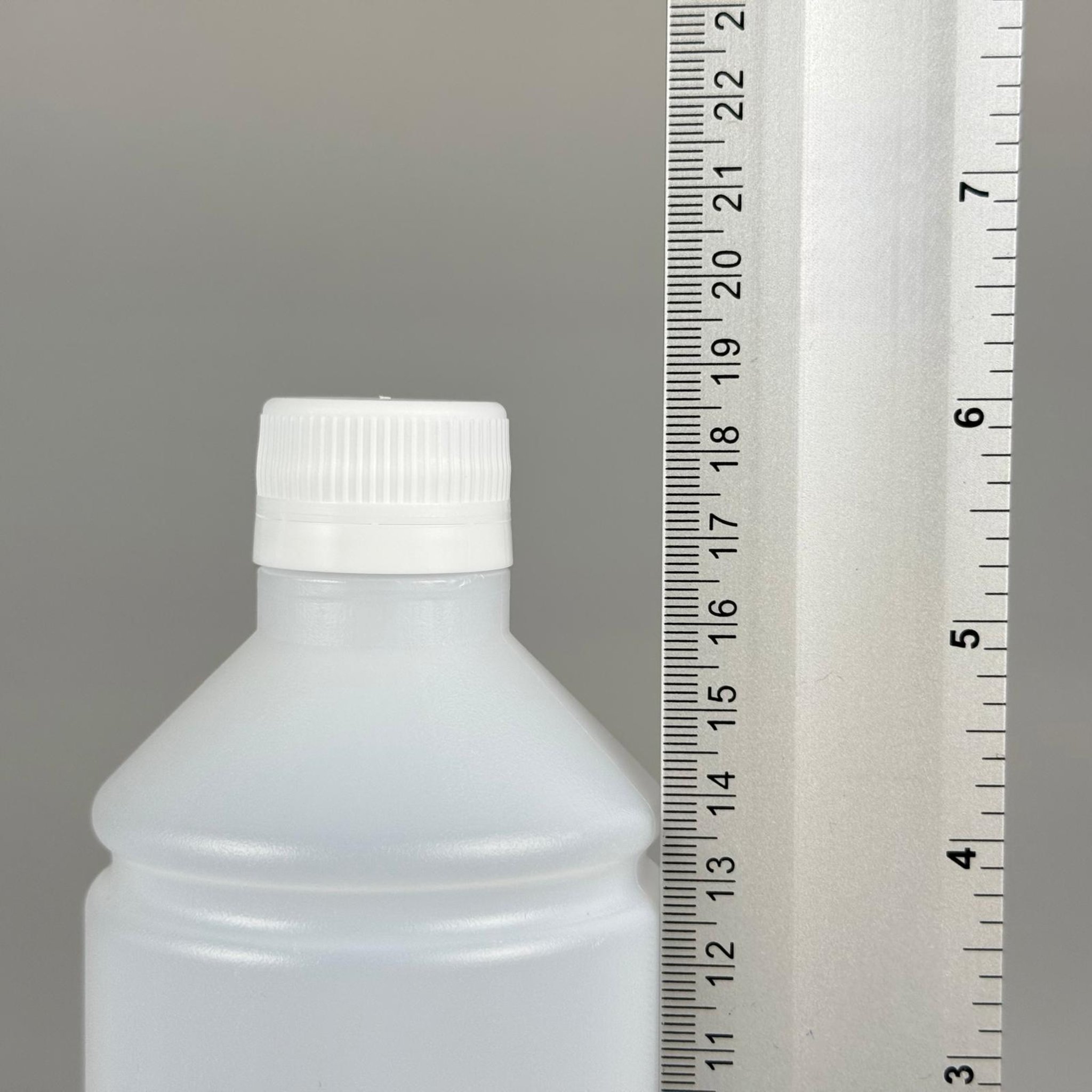 500 CC TİNER ŞİŞESİ - KİLİTLİ CONTALI  BEYAZ KAPAKLI + AKITICILI SİVRİ SARI KARTUŞ KAPAKLI - 500 ML KİMYASALA DAYANIKLI PLASTİK ŞİŞE - 0,5 LT POLİETİLEN ŞİŞE TOMBUL