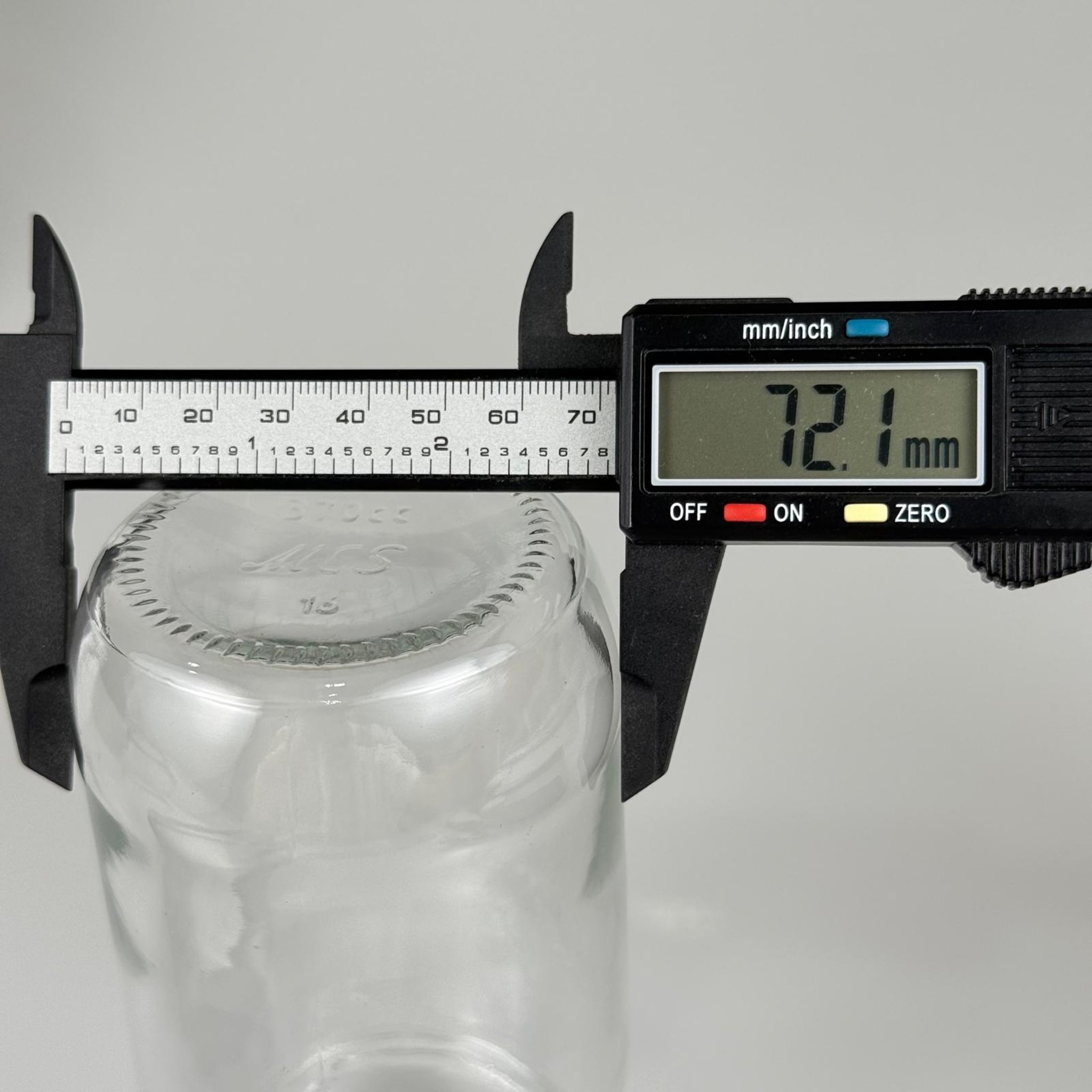 370 CC STANDART KAVANOZ + GOLD METAL KAPAKLI + KENDİNDEN YAPIŞKANLI KÖPÜK CONTALI TAKIM - 370 ML CAM KAVANOZ