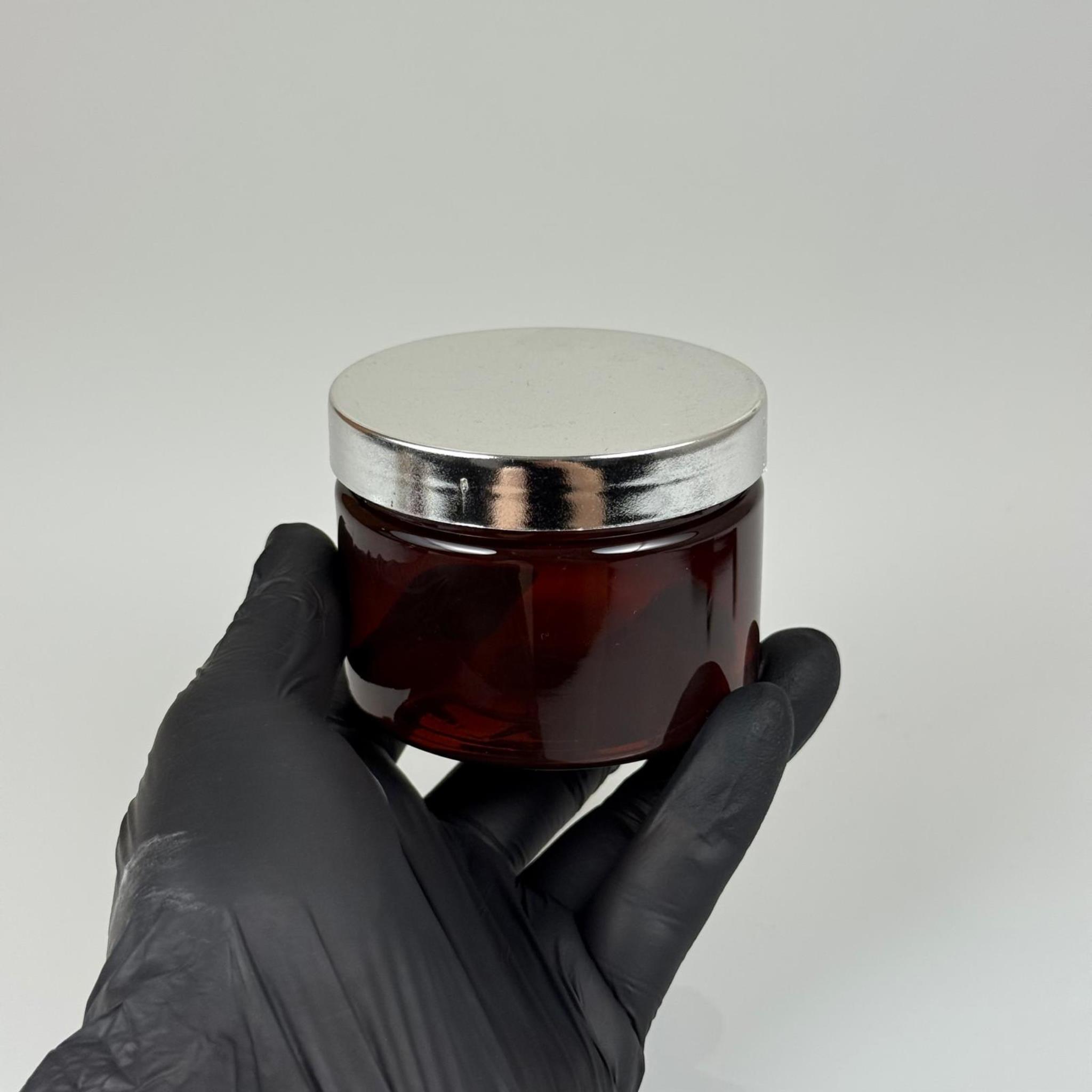 150 ML SERT PET KAVANOZ + GÜMÜŞ KAPLAMALI PLASTİK KAPAK + İÇ TIPA - 150 CC KALIN AMBER PLASTİK KAVANOZ GÜMÜŞ KAPLAMALI PLASTİK KAPAKLI İÇ TIPALI TAKIM - KREM KAVANOZLARI