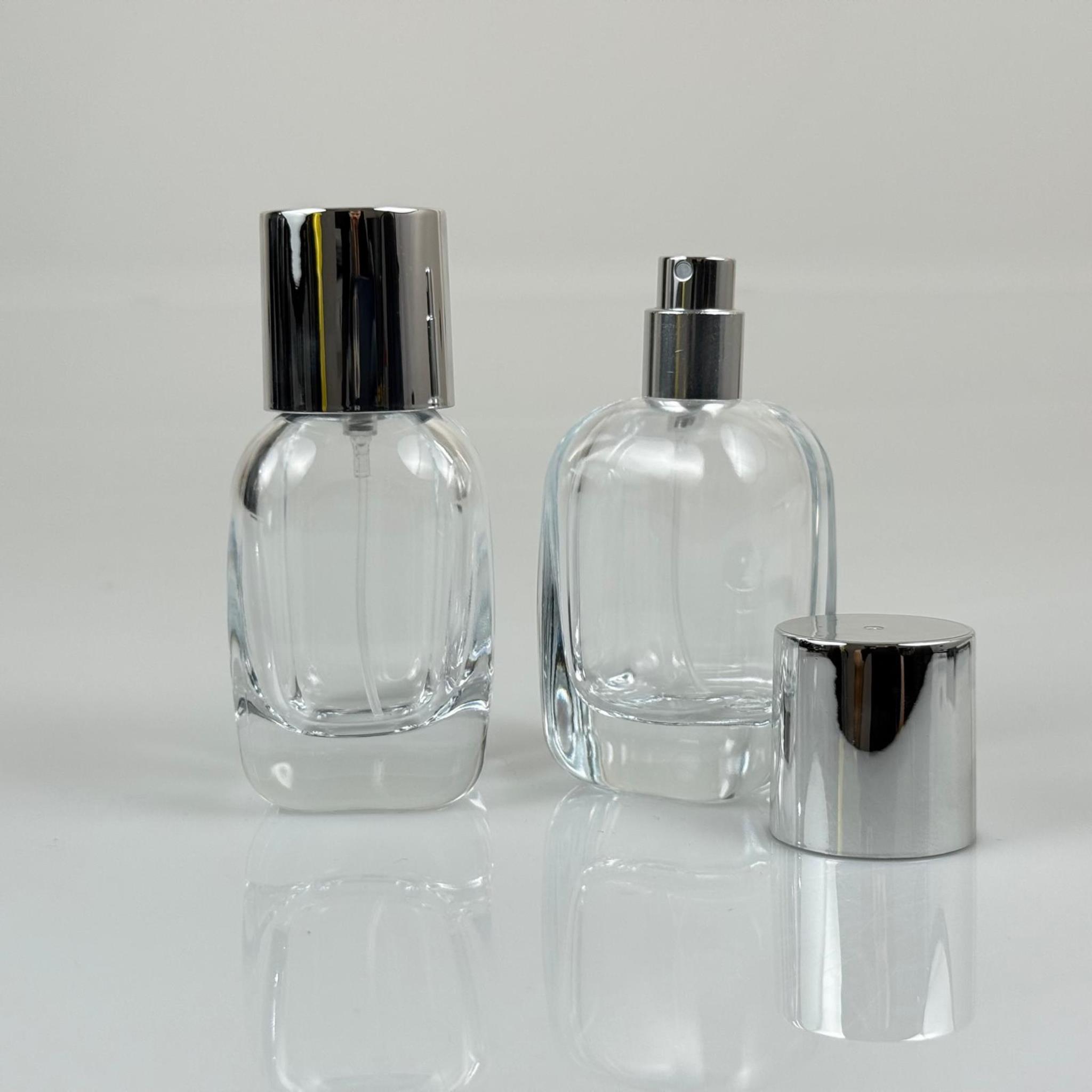 50 ML SİLİNDİR MODEL CORE PARFÜM ŞİŞESİ - GÜMÜŞ METAL SPREYLİ + GÜMÜŞ GENİŞ KAPAKLI (AĞIZ 15 MM GEÇME KOLAY KAPAMA)