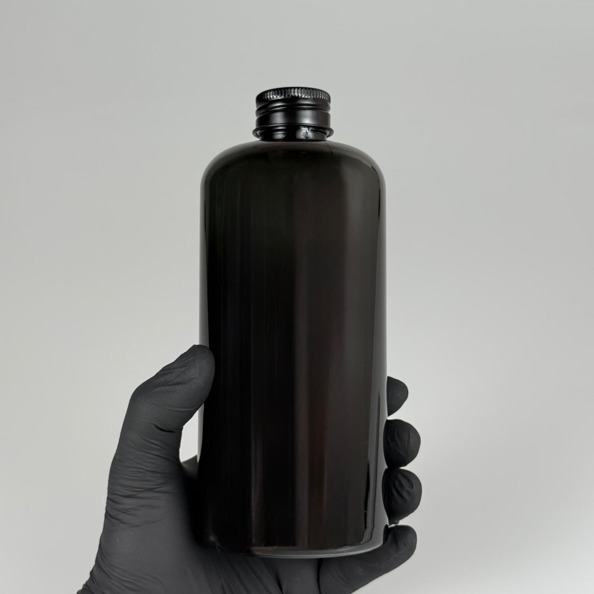 500 CC SİYAH UZUN SİLİNDİR PET ŞİŞE KALIN (26 GR) - SİYAH METAL ALÜMİNYUM KAPAKLI - 28 AĞIZ - 500 ML PET ŞİŞE