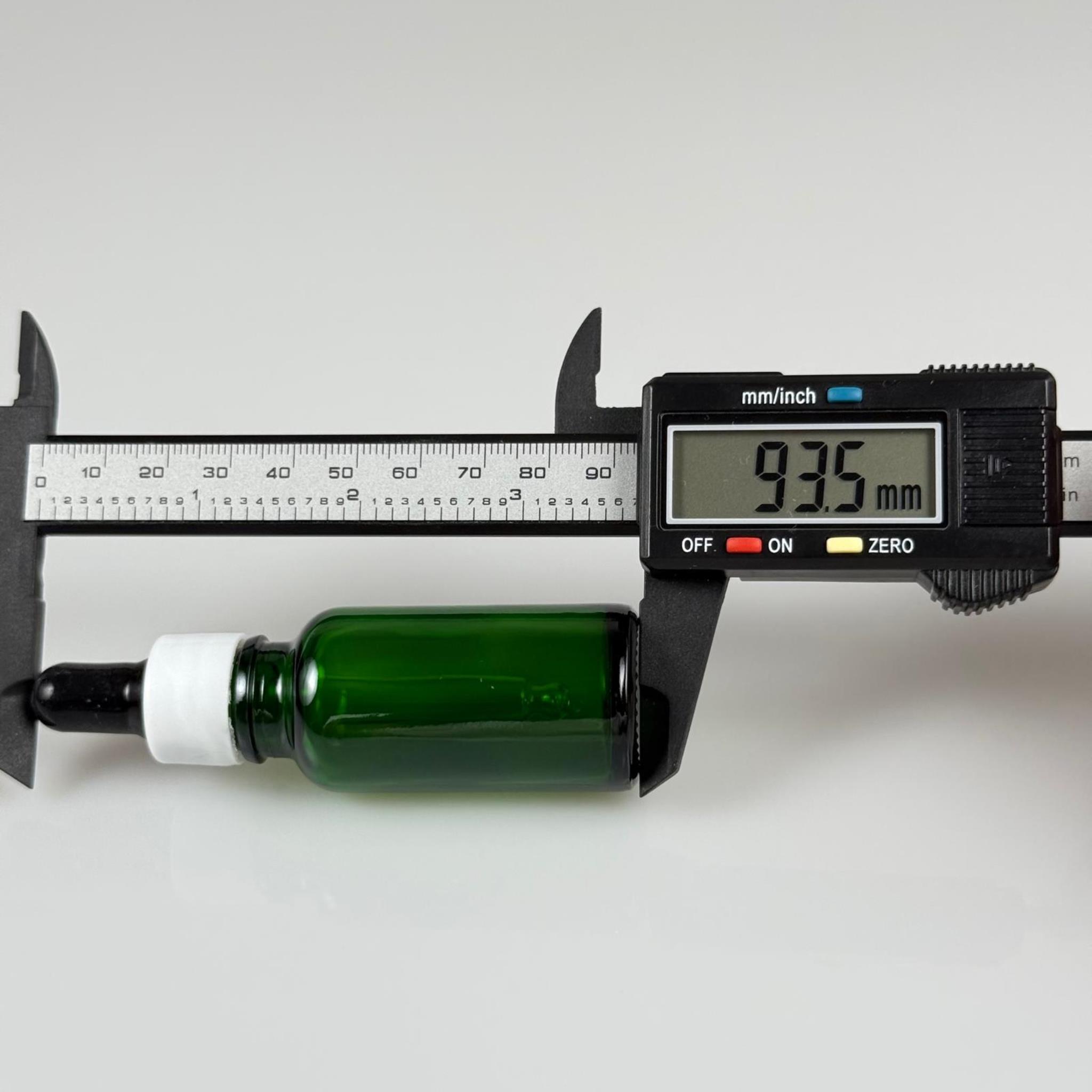 20 CC YEŞİL CAM DAMLALIKLI ŞİŞE - SİYAH EMZİK + BEYAZ DÜZ KAPAK + CAM PİPET TAKIM - 20 ML YEŞİL DAMLALIKLI ŞİŞE SETİ