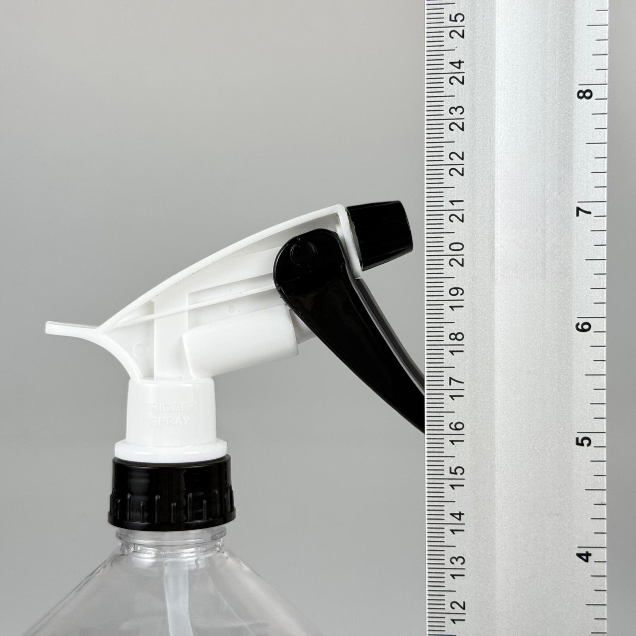 500 CC KÜT PET OTO BAKIM ŞİŞESİ - BÜYÜK SİYAH BEYAZ DOZAJLI KİMYASALA DAYANIKLI TRİGER TETİK SPREYLİ - 500 ML KİMYASALA DAYANIKLI PLASTİK ŞİŞE - 0,5 LT PET ŞİŞE - ŞEFFAF OTO TEMİZLİK ŞİŞESİ