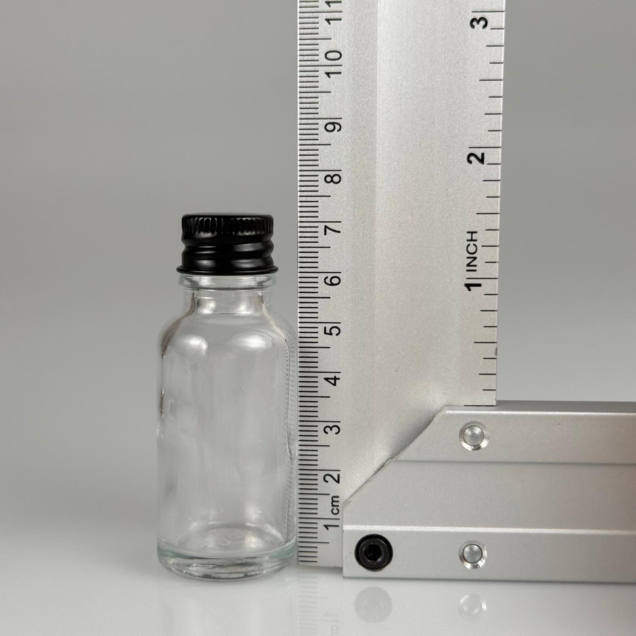 20 CC ŞEFFAF CAM ŞİŞE + KÖPÜK CONTALI SİYAH ALÜMİNYUM METAL KAPAKLI TAKIM - 20 ML ŞEFFAF CAM ŞİŞE