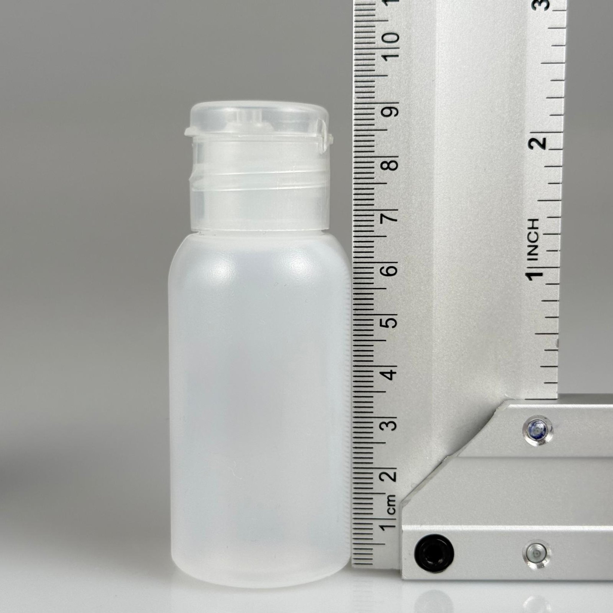 50 ML SIKILABİLİR YUMUŞAK POLİETİLEN PE PLASTİK ŞİŞE - ŞEFFAF FLİPTOP AKITICI ŞAMPUAN KAPAKLI - 50 cc sos, yağ, kartuş, mürekkep vb için boş şişeler