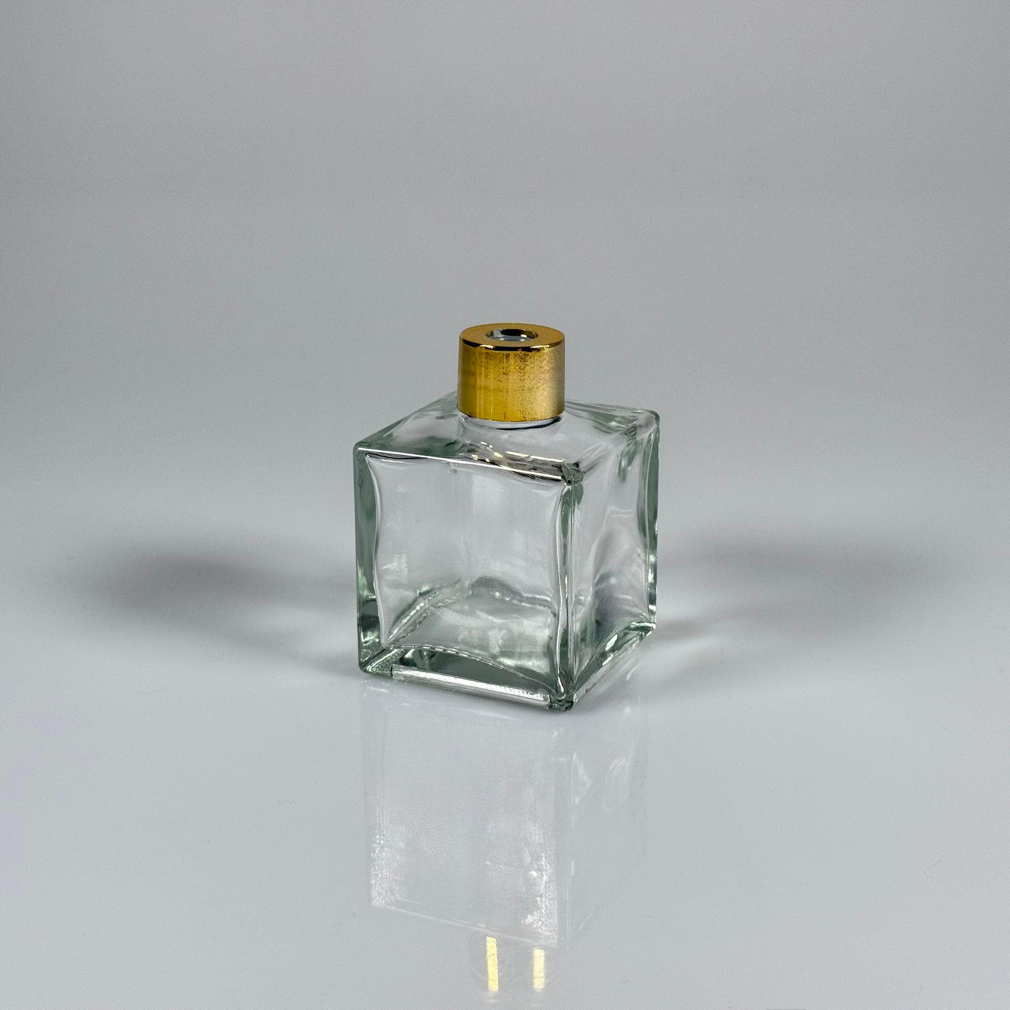 100 CC KARE BAMBU CAM BAMBU ODA KOKUSU ŞİŞESİ - 100 ML KÖŞELİ BAMBU ODA KOKUSU ŞİŞESİ - DİFÜZÖR ŞİŞE- CAM ŞİŞE + GOLD PLASTİK KAPAK (KİMYASALA TEMASTA KAPAĞIN BOYASI ÇIKABİLİR) + TIPA - YENİ MODEL