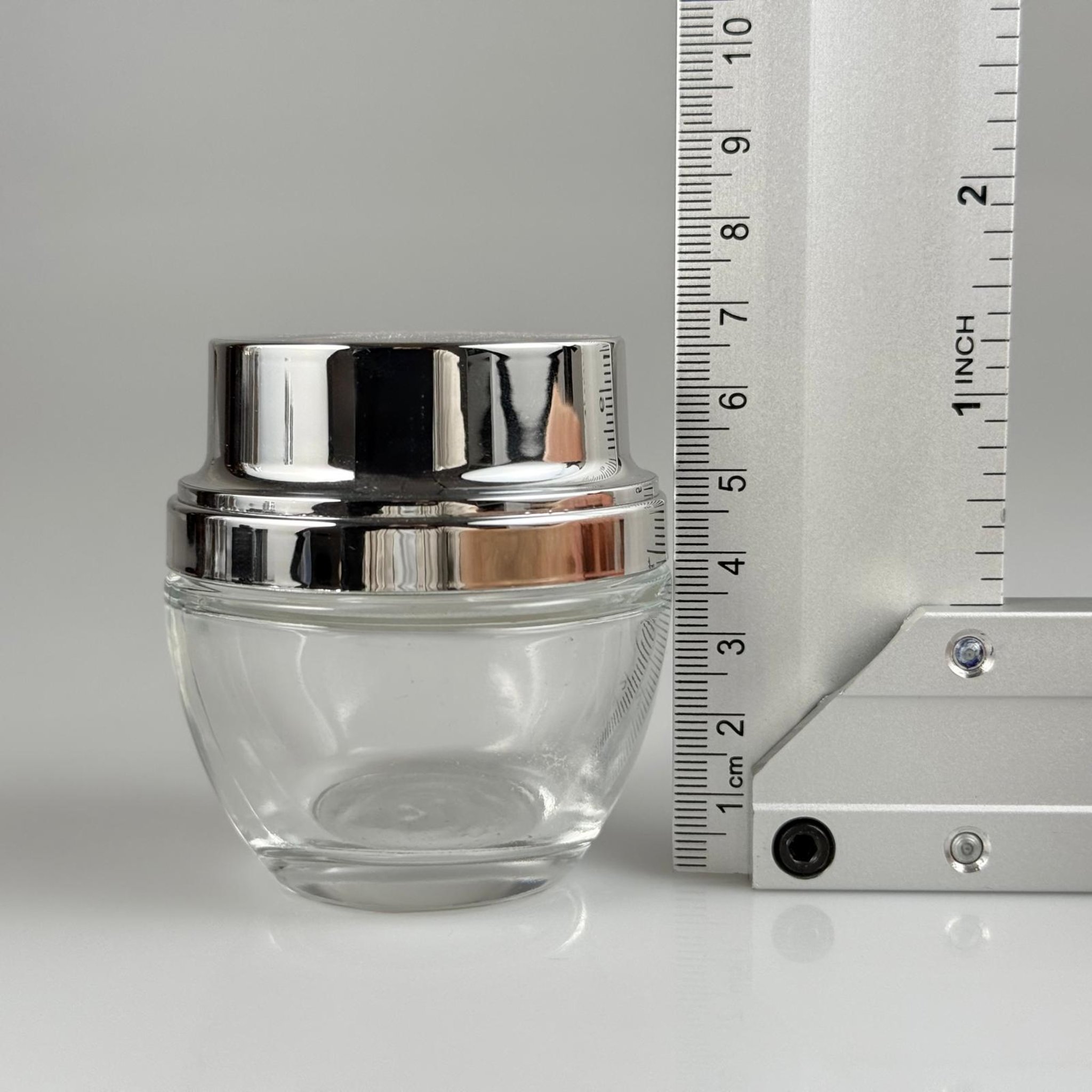 50 ML ROMA KAVANOZ - GÜMÜŞ METAL KAPAKLI TIPALI BOŞ LÜX TAKIM KREM KAVANOZU