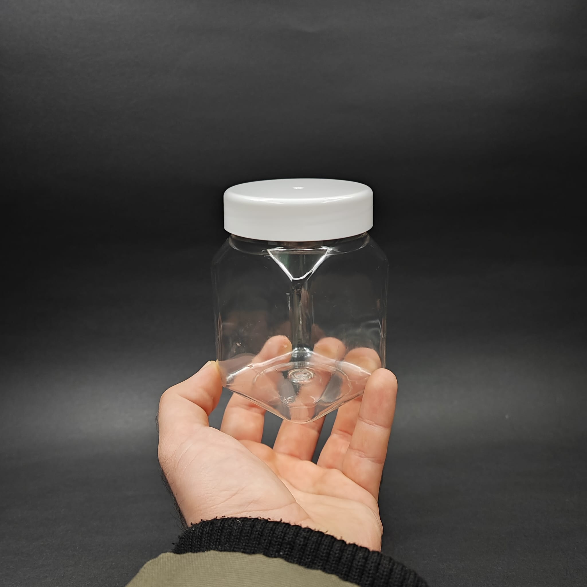 250 CC KARE PET KAVANOZ - BEYAZ KAPAKLI - İÇ TIPALI - 250 ML PLASTİK KREM KAVANOZU